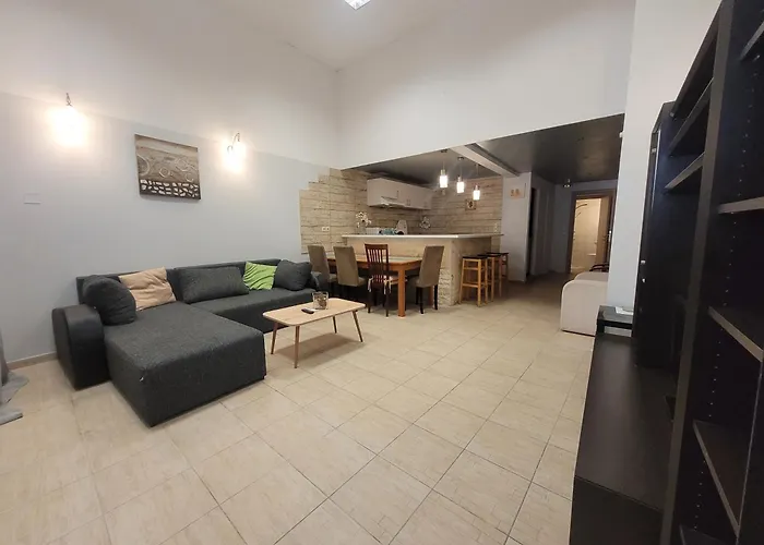 Lefkada Center Apartments