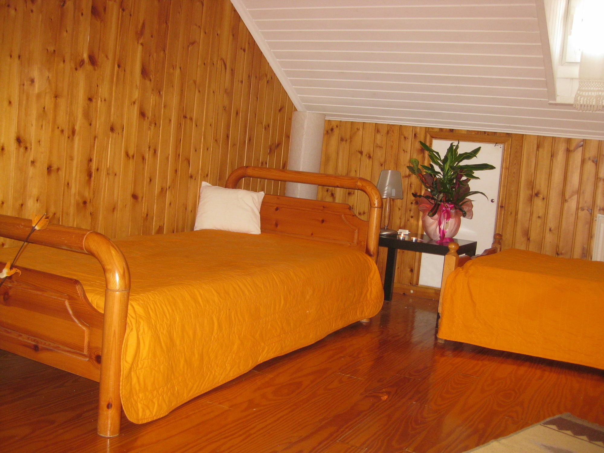 Apartment Center *